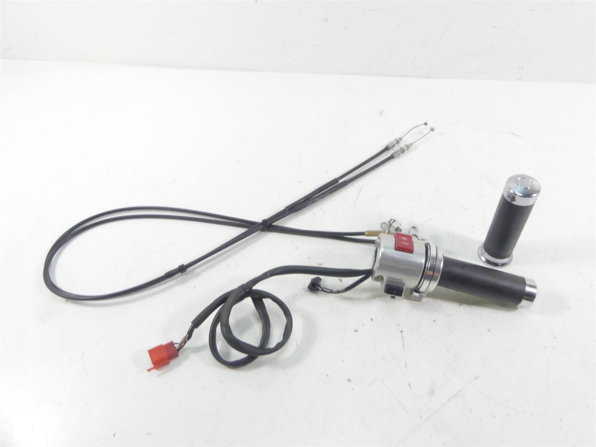2008 Honda V-Twin VTX1800 N3 Right Control Switch & Throttle -Read 35130-MCV-N22 {{ shop.shopifyCountryName }} - Mototech271