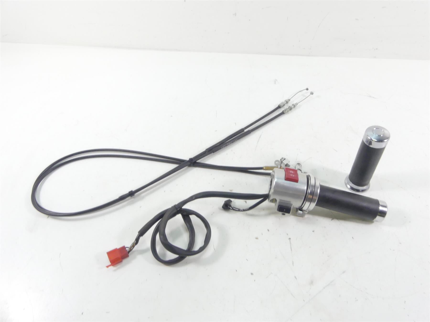 2008 Honda V-Twin VTX1800 N3 Right Control Switch & Throttle -Read 35130-MCV-N22