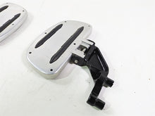 Load image into Gallery viewer, 2008 Yamaha XVZ1300 Royal Star Rear Passenger Floorboard Set 4XY-27440-00-00 | Mototech271
