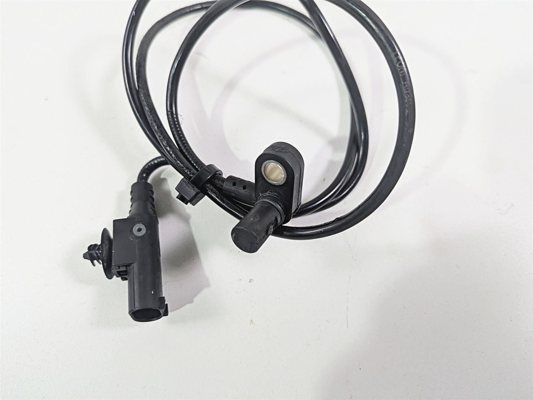 2022 BMW RnineT Pure K22 Front Abs Brake Wheel Speed Sensor 34529443105 {{ shop.shopifyCountryName }} - Mototech271
