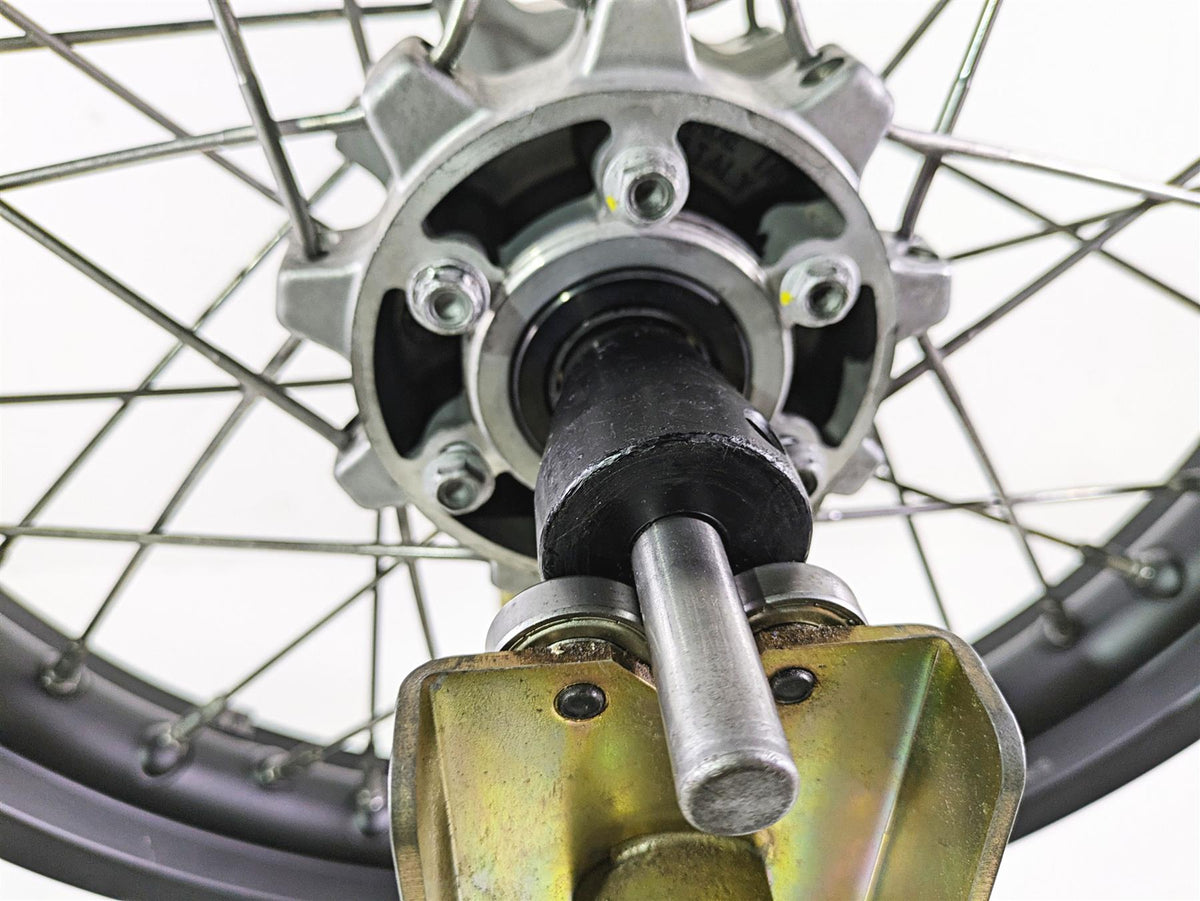 2016 Moto Guzzi Stelvio 1200 8V NTX Straight 19x2.5 Front Wheel Spoke Rim {{ shop.shopifyCountryName }} - Mototech271