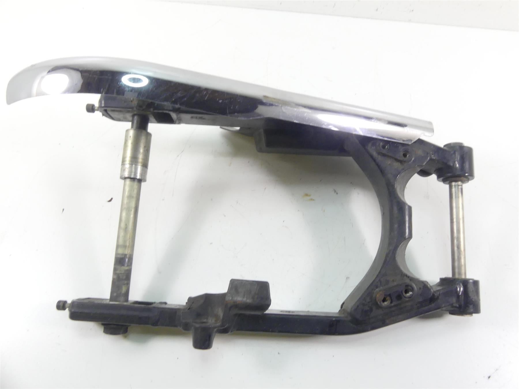 2011 Harley FXDWG Dyna Wide Glide Straight Rear Swingarm + 25mm Axle 47820-10 {{ shop.shopifyCountryName }} - Mototech271