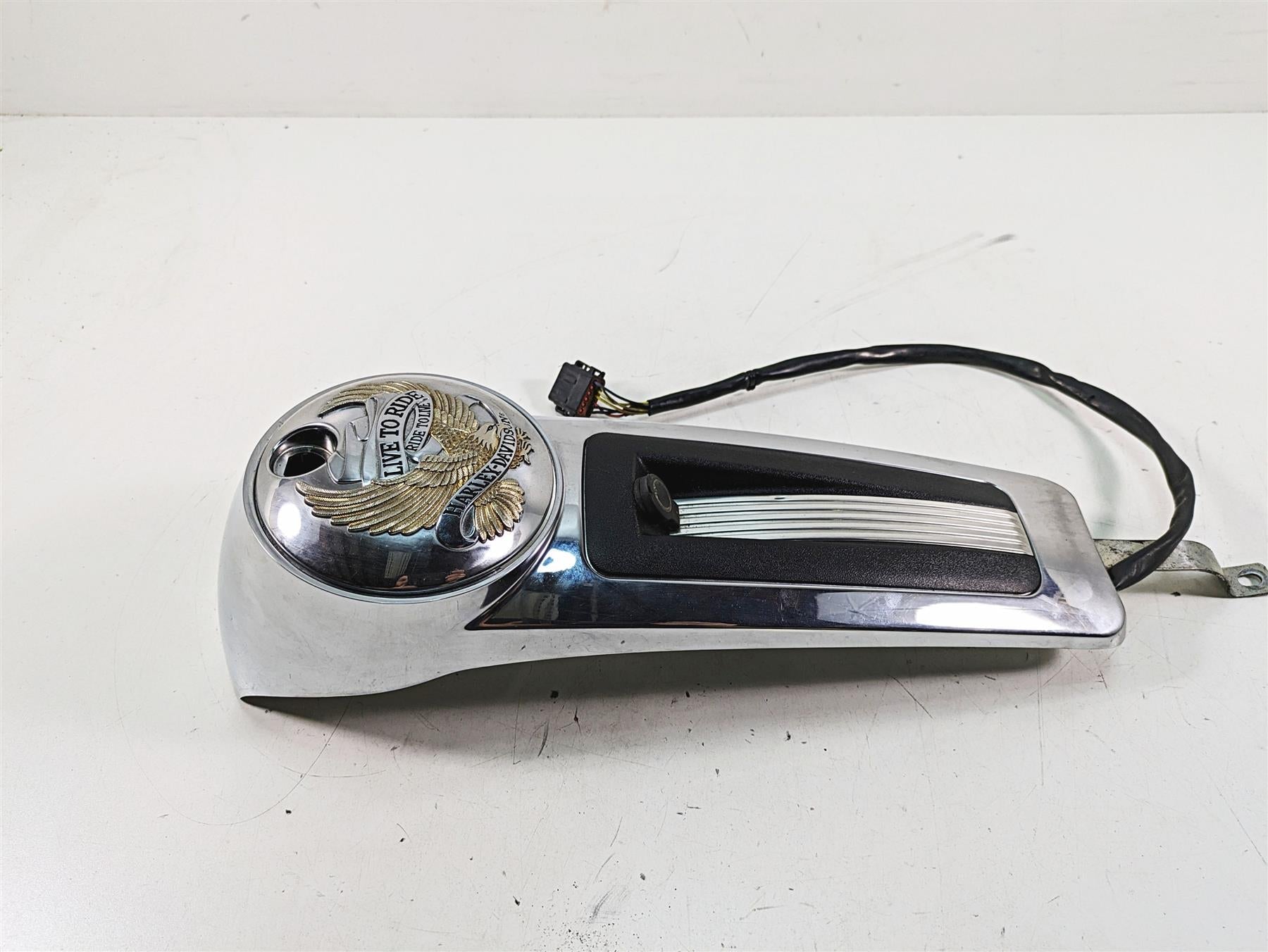 2010 Harley Touring FLHTCU Electra Glide Gas Tank Dash Cover Console 61270-08 {{ shop.shopifyCountryName }} - Mototech271