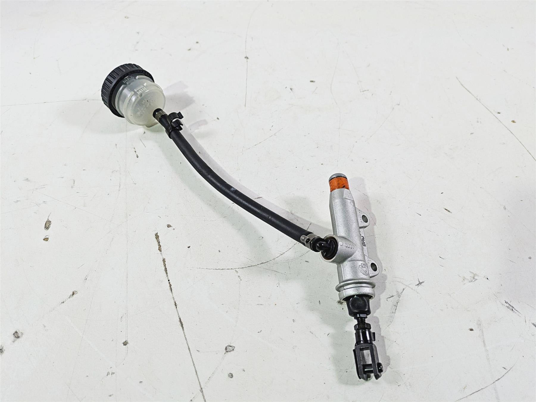 2015 BMW R nineT K21 Rear Brembo Brake Master Cylinder 34318529423 {{ shop.shopifyCountryName }} - Mototech271