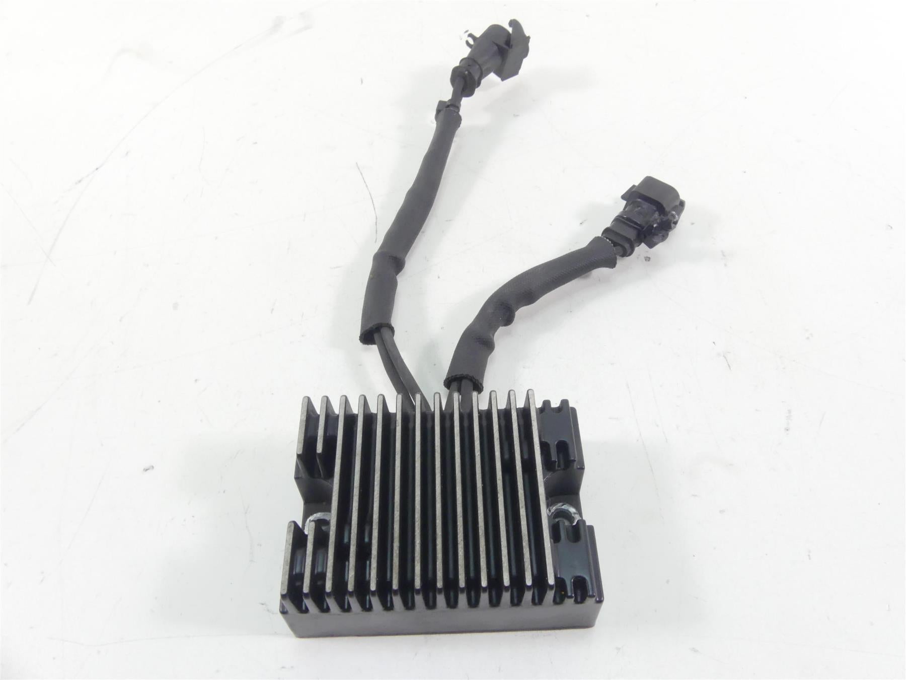 2009 Harley XR1200 Sportster Rectifier Voltage Regulator 74711-08 {{ shop.shopifyCountryName }} - Mototech271