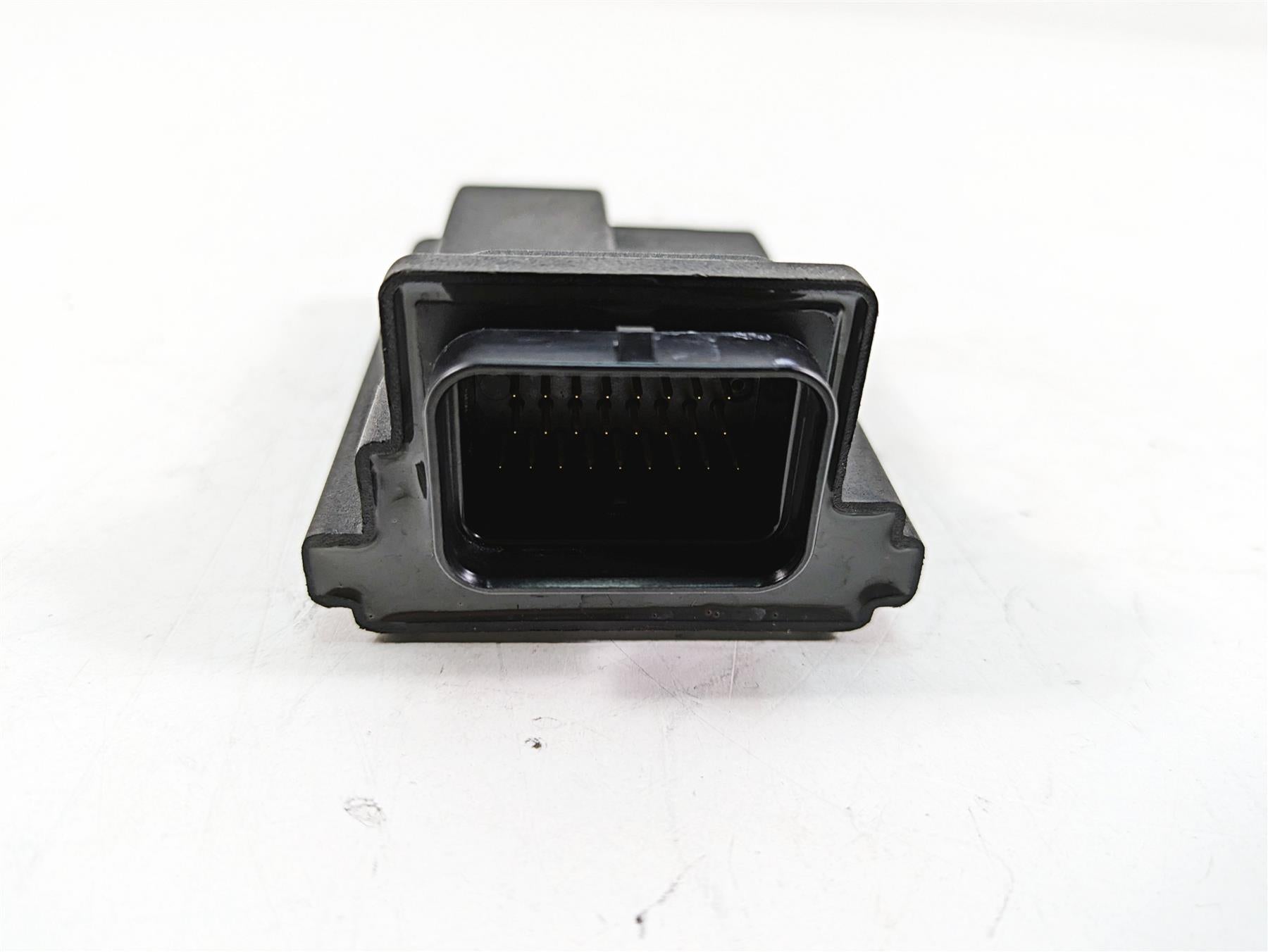 2020 Aprilia Tuono V4 Factory Suspension Control Module Asc Unit 2D000479 {{ shop.shopifyCountryName }} - Mototech271