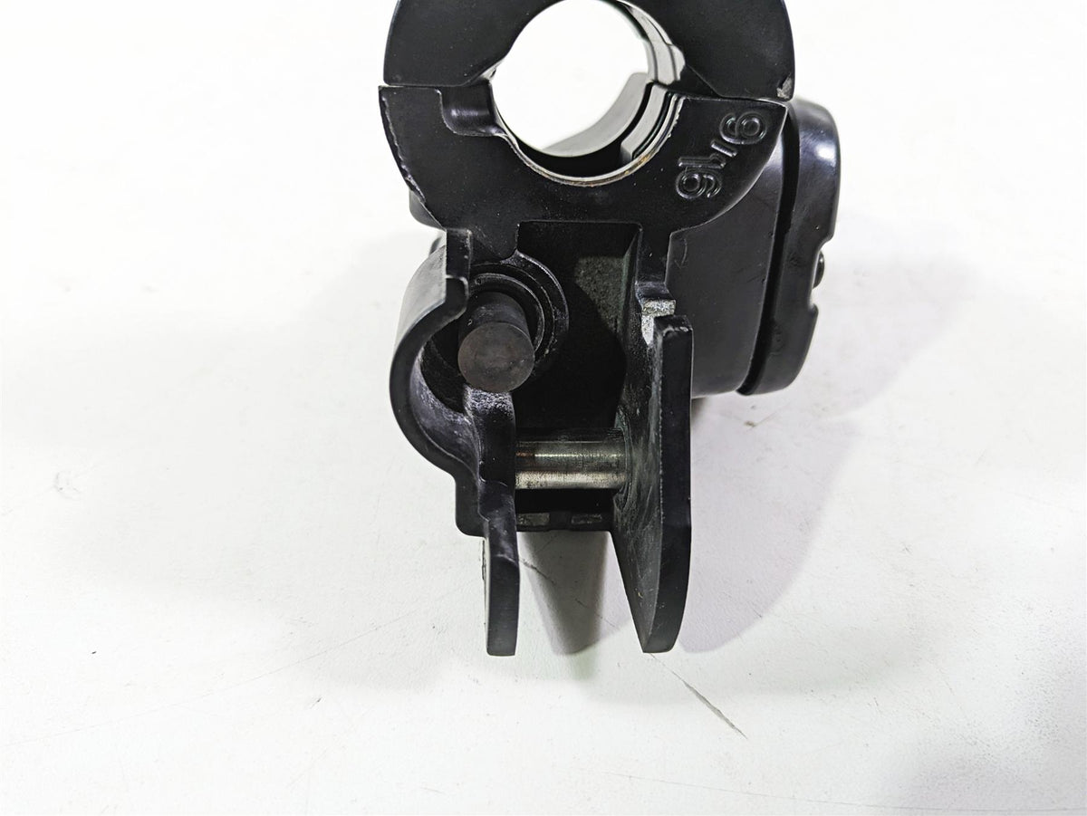 2017 Harley Dyna FXDB Street Bob Front Brake Master Cylinder 9/16 Bore 45029-11D {{ shop.shopifyCountryName }} - Mototech271
