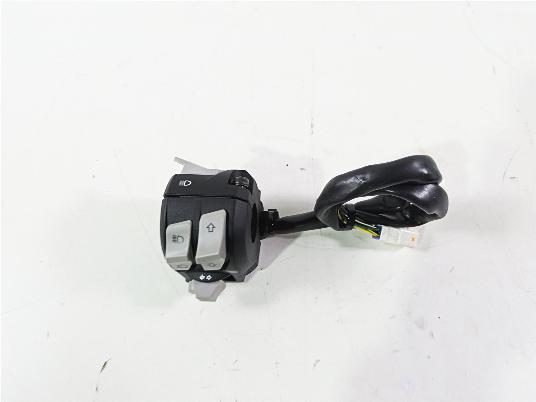 2023 Ducati Monster 937 SP Left Hand Control Switch 65110281C {{ shop.shopifyCountryName }} - Mototech271