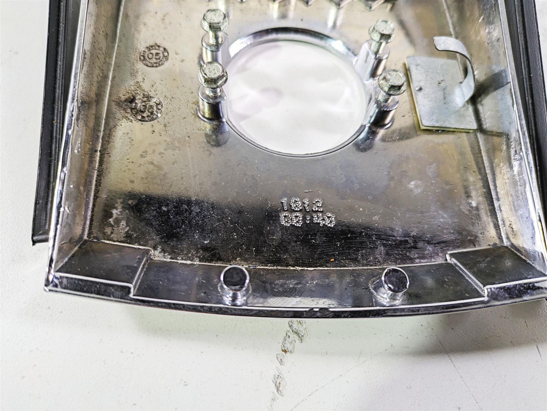 2008 Harley FLSTC Softail Heritage Fuel Tank Dash Cover Console 71250-00A {{ shop.shopifyCountryName }} - Mototech271