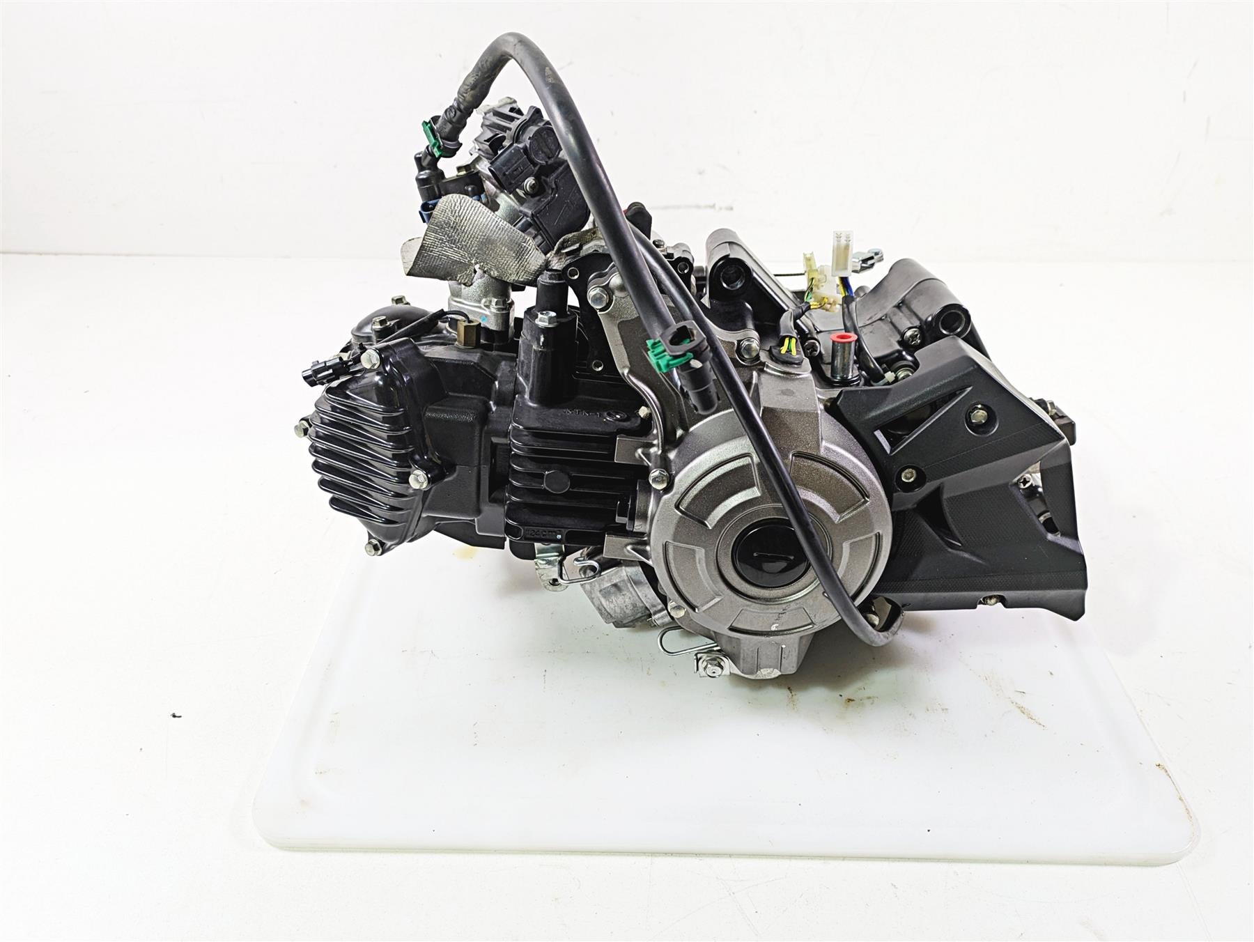2021 Kawasaki Z125 Pro Running Engine Motor + Throttle Body - Video 14080-0747 {{ shop.shopifyCountryName }} - Mototech271