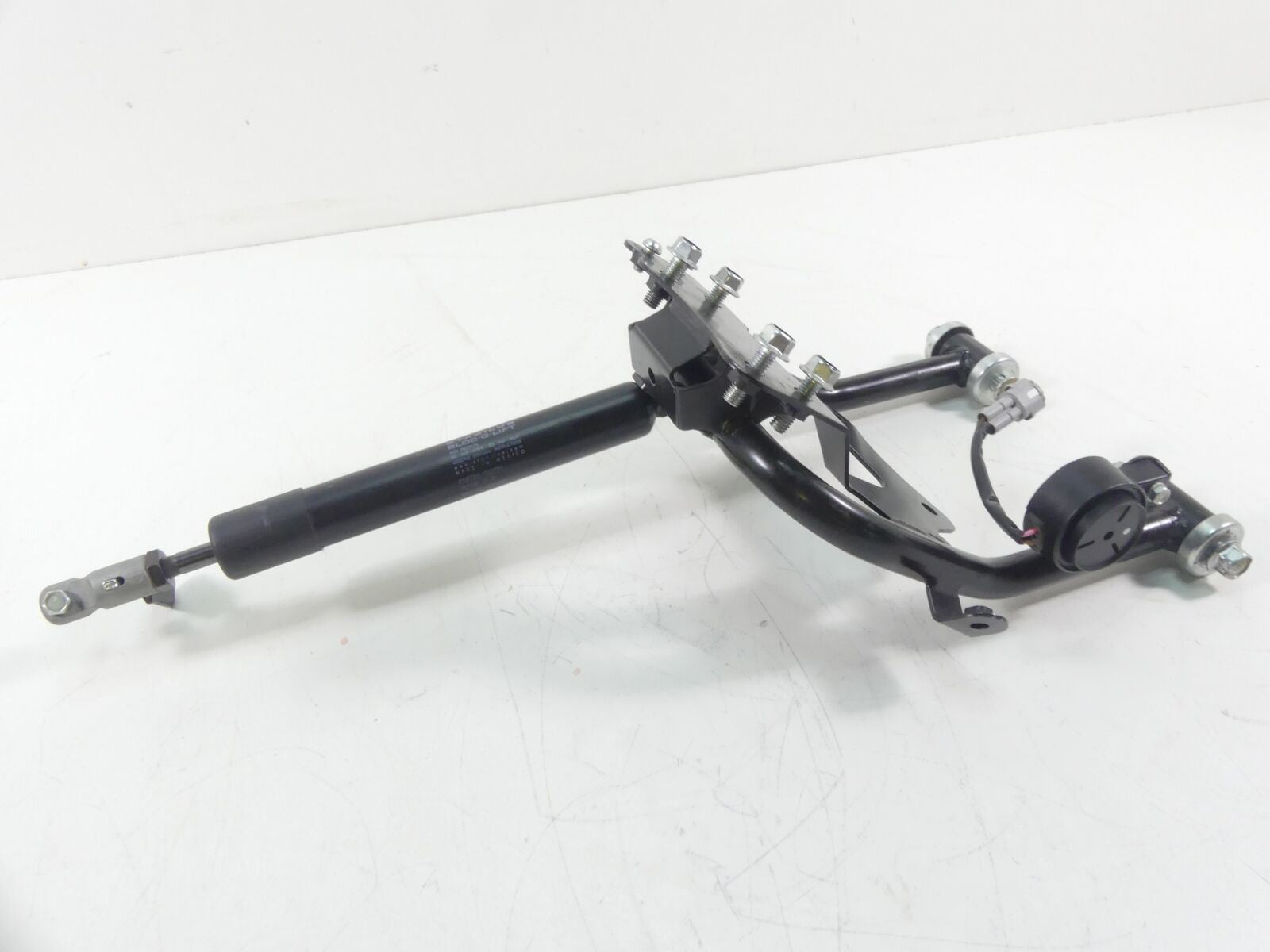 2018 Yamaha YXZ1000 R EPS Steering Wheel Mount Damper Set 2HC-F3838-02-00 {{ shop.shopifyCountryName }} - Mototech271
