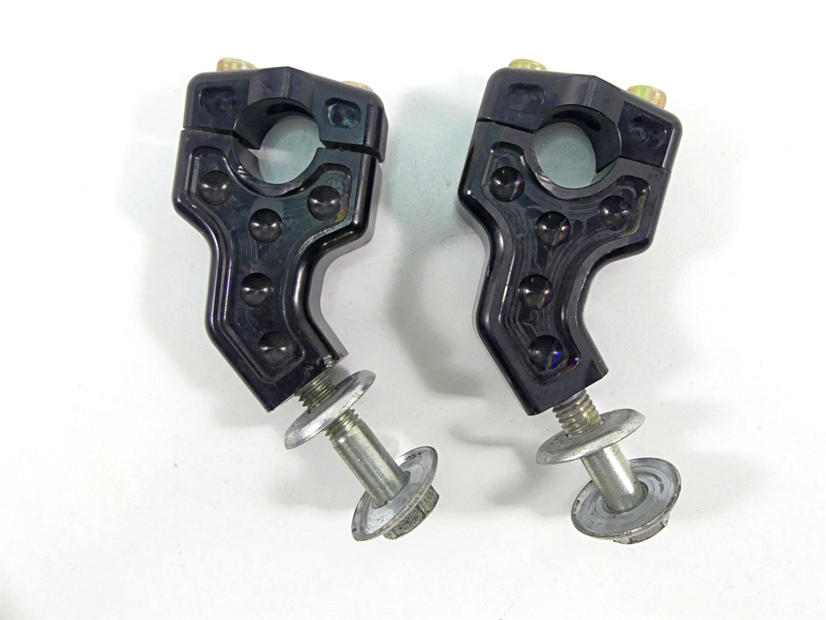 2011 Harley Softail FXS Blackline Joker Machine Dual 2.5" Riser Handlebar Set {{ shop.shopifyCountryName }} - Mototech271