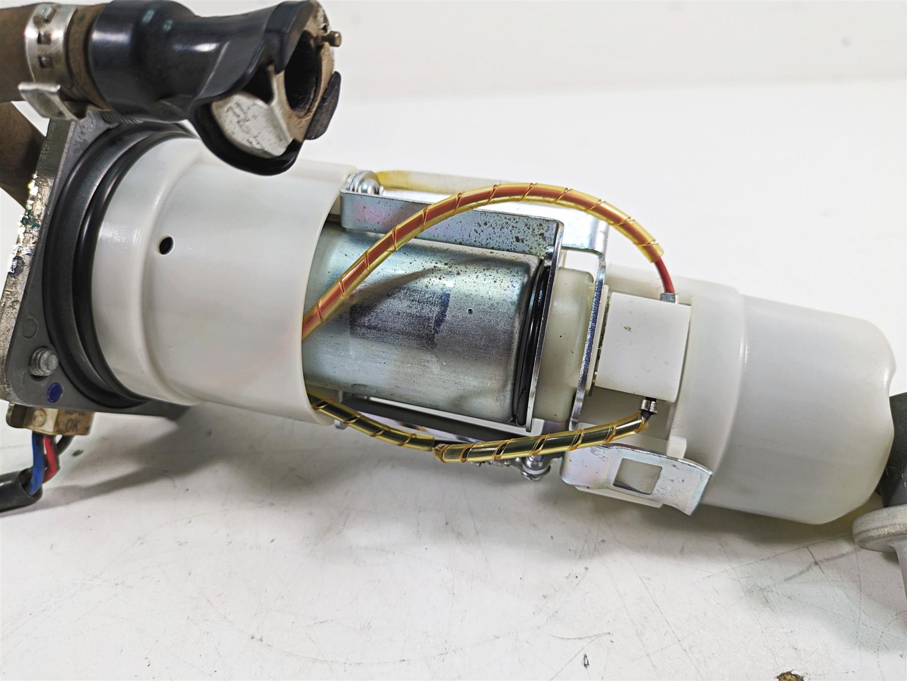 2020 KTM 1290 Super Adventure R Keihin Fuel Gas Petrol Pump 60307088100 {{ shop.shopifyCountryName }} - Mototech271