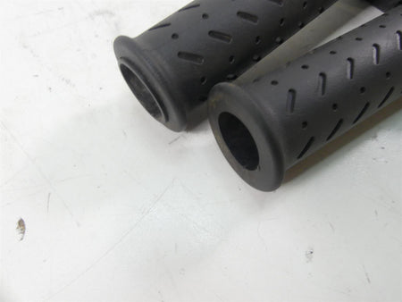 2017 Triumph Thruxton 1200 R Fly Ride By Wire Throttle Grip Handle Set T2044045 {{ shop.shopifyCountryName }} - Mototech271