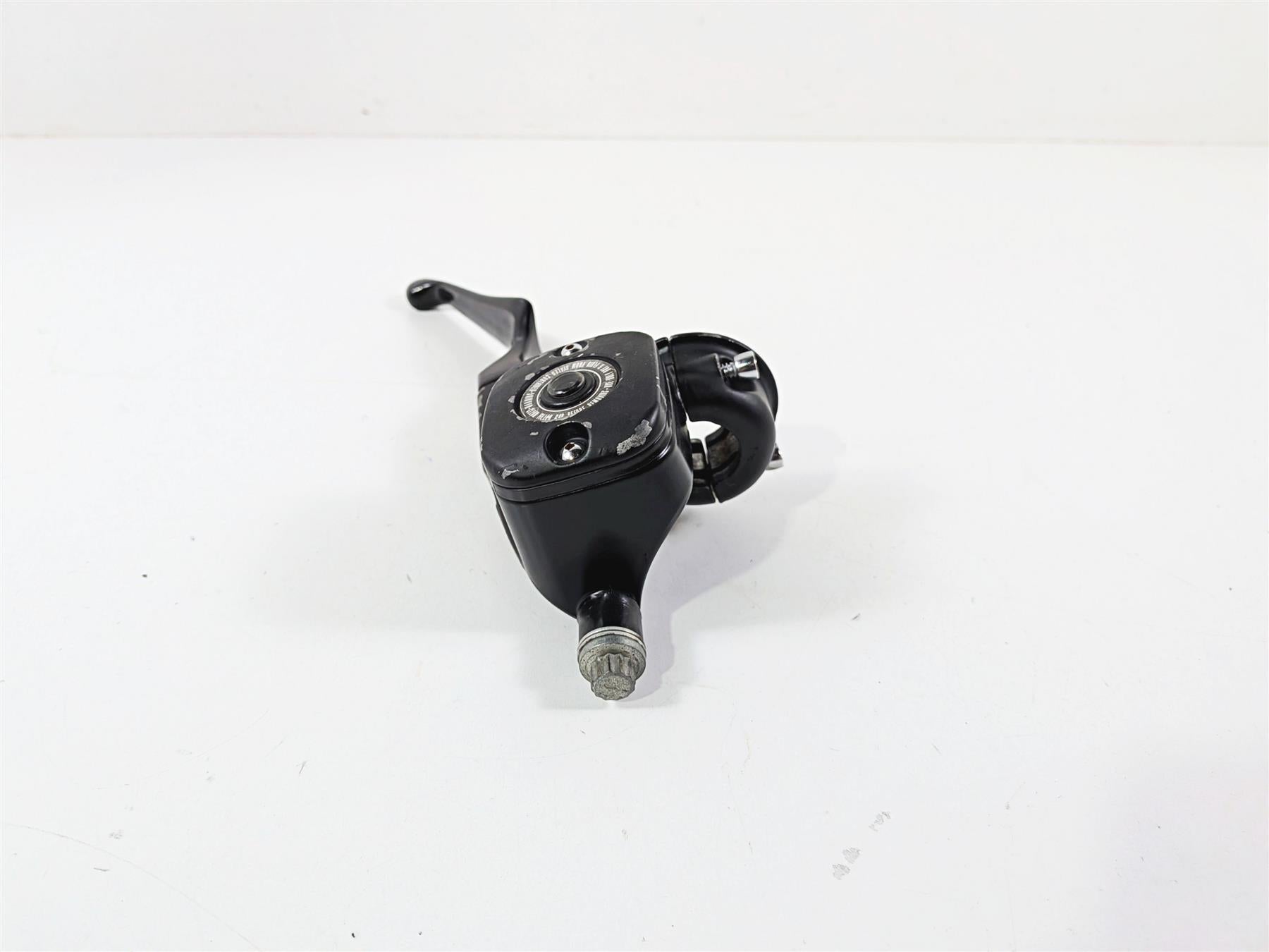 2003 Harley Sportster XL1200 Front Brake Master Cylinder 9/16 45019-96F {{ shop.shopifyCountryName }} - Mototech271