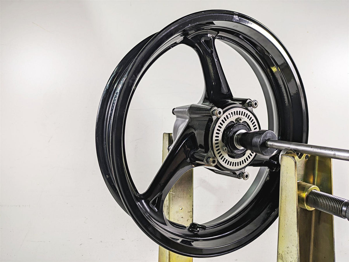 2018 Suzuki GSX1300 R Hayabusa Straight 17x3.5 Front Wheel Rim 54111-15H11 {{ shop.shopifyCountryName }} - Mototech271