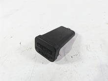 Load image into Gallery viewer, 2003 Harley Softail FXSTDI Deuce 100th Tsm Turn Signal Flasher Module 68923-00B | Mototech271
