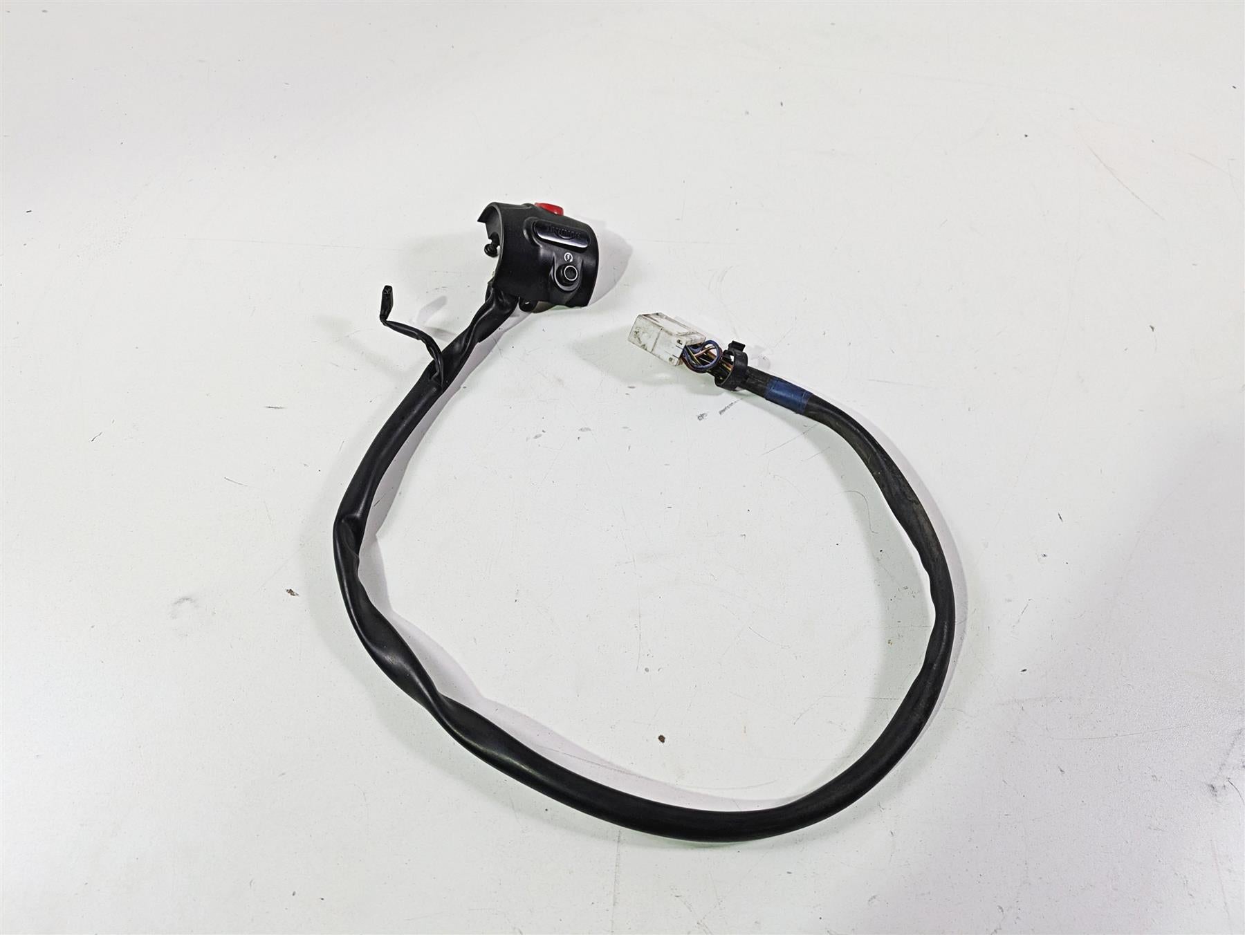 2006 Triumph Rocket 3 Right Hand Control Switch Start Kill READ T2046701 {{ shop.shopifyCountryName }} - Mototech271