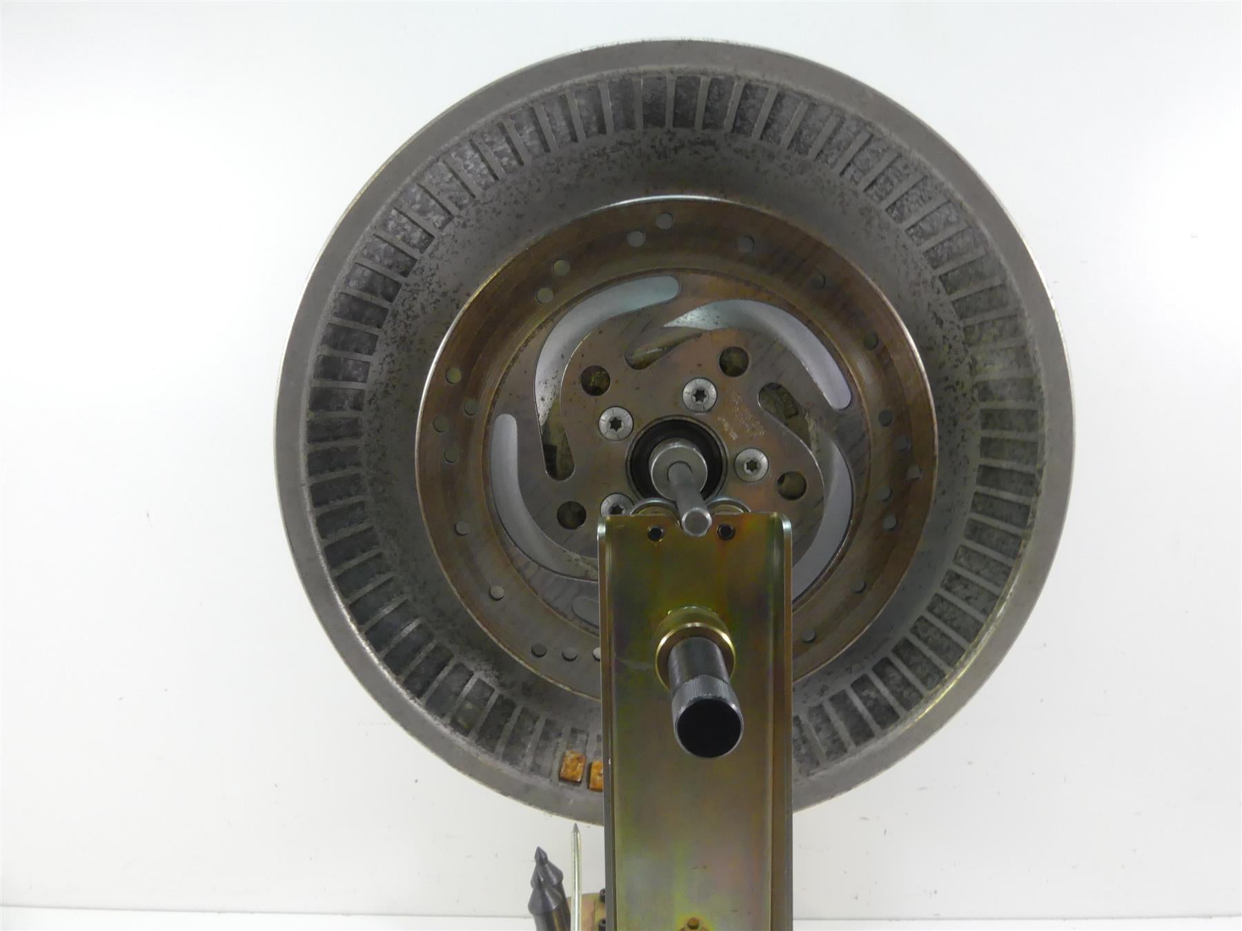 2002 Harley Softail FXSTDI Deuce Straight Rear Wheel Rim 17x4.5 41074-00 {{ shop.shopifyCountryName }} - Mototech271