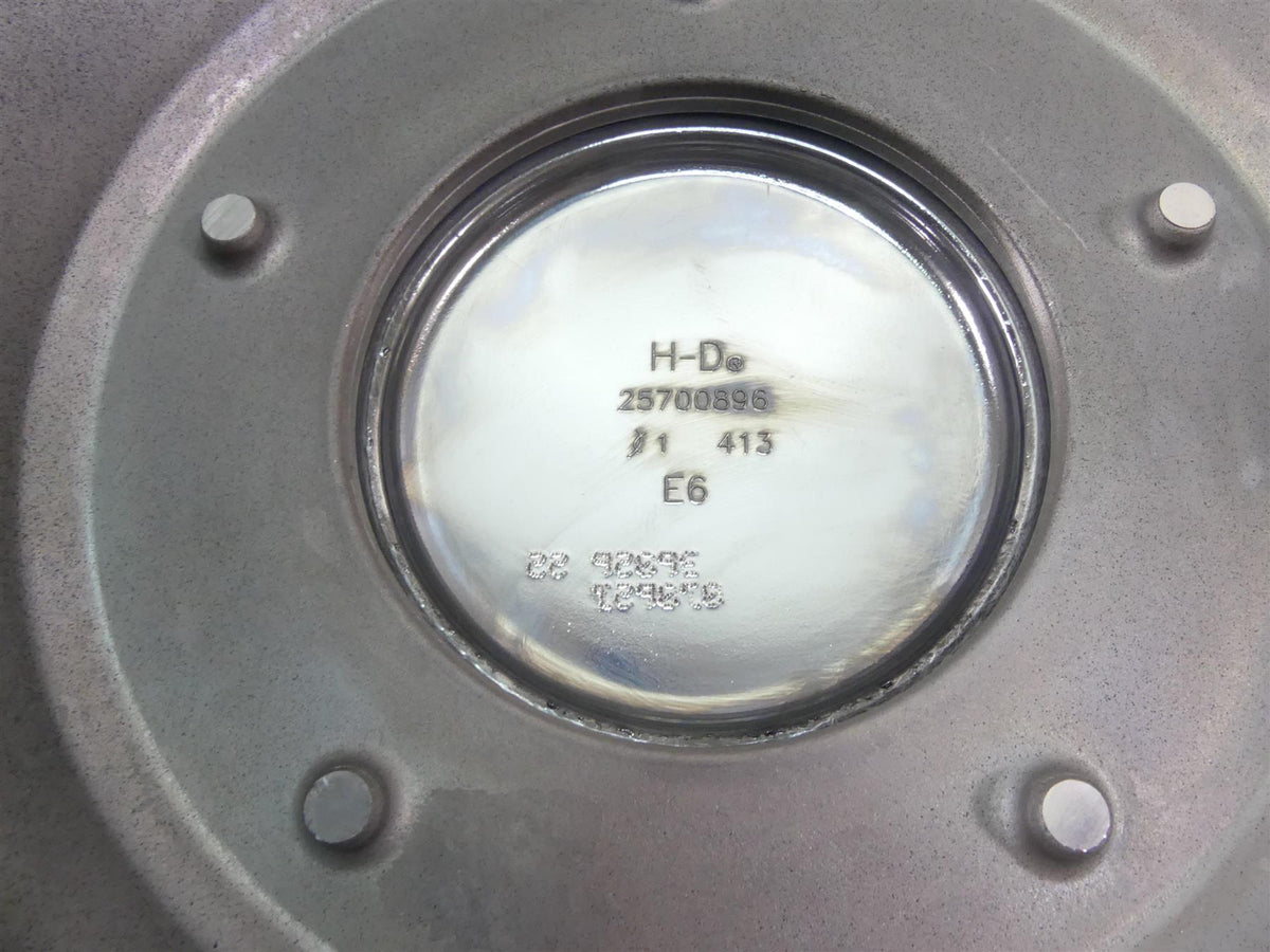 2019 Harley Softail FXBB Street Bob Outer Primary Drive Clutch Cover 25700935 {{ shop.shopifyCountryName }} - Mototech271