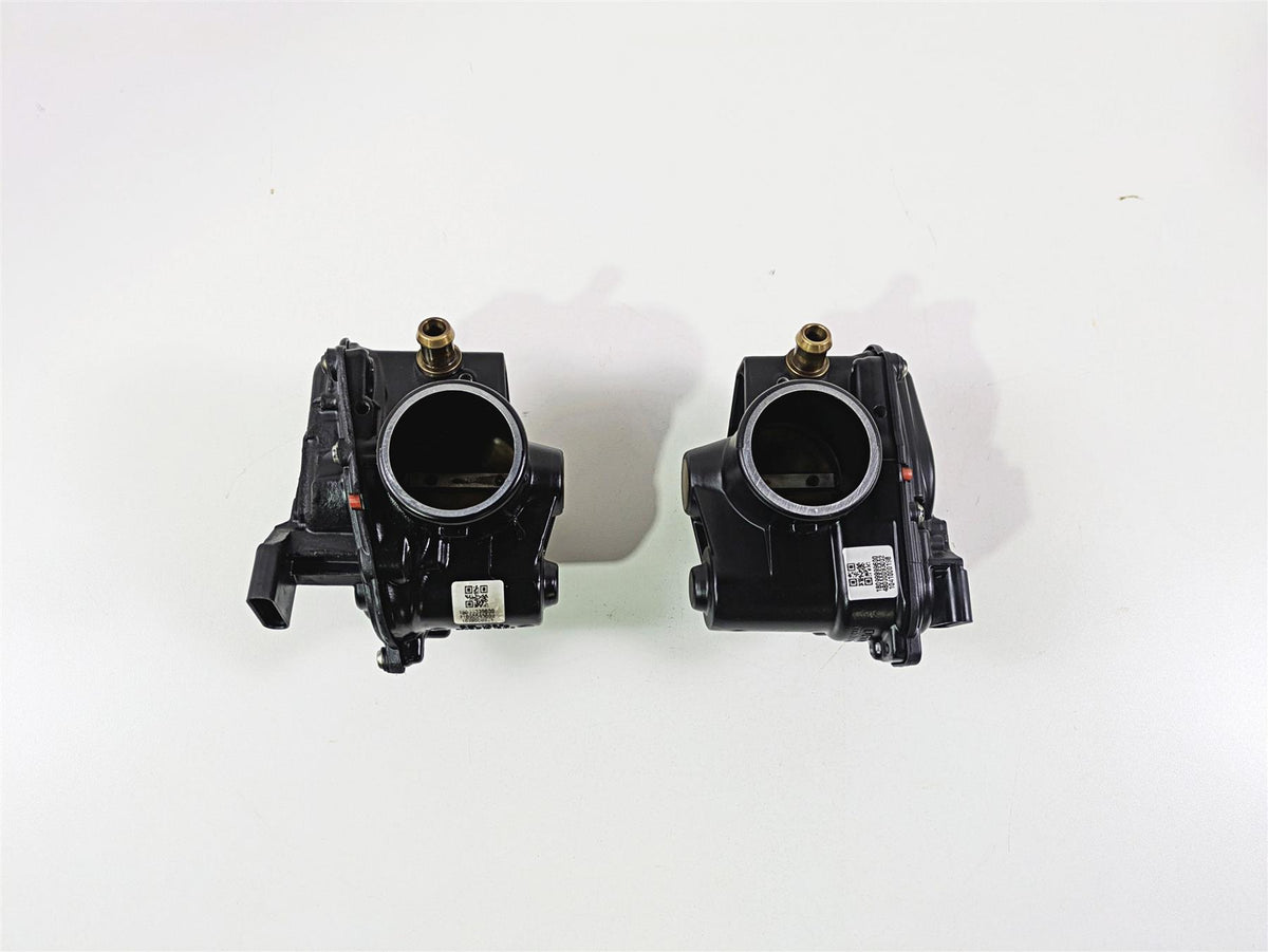 2022 BMW RnineT Pure K22 Dellorto Throttle Bodies Set 13549457019 13549457020 {{ shop.shopifyCountryName }} - Mototech271