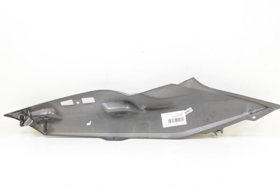 2012 BMW R1200RT R1200 RT K26 Left Tail Fairing Cover 46637681573 {{ shop.shopifyCountryName }} - Mototech271