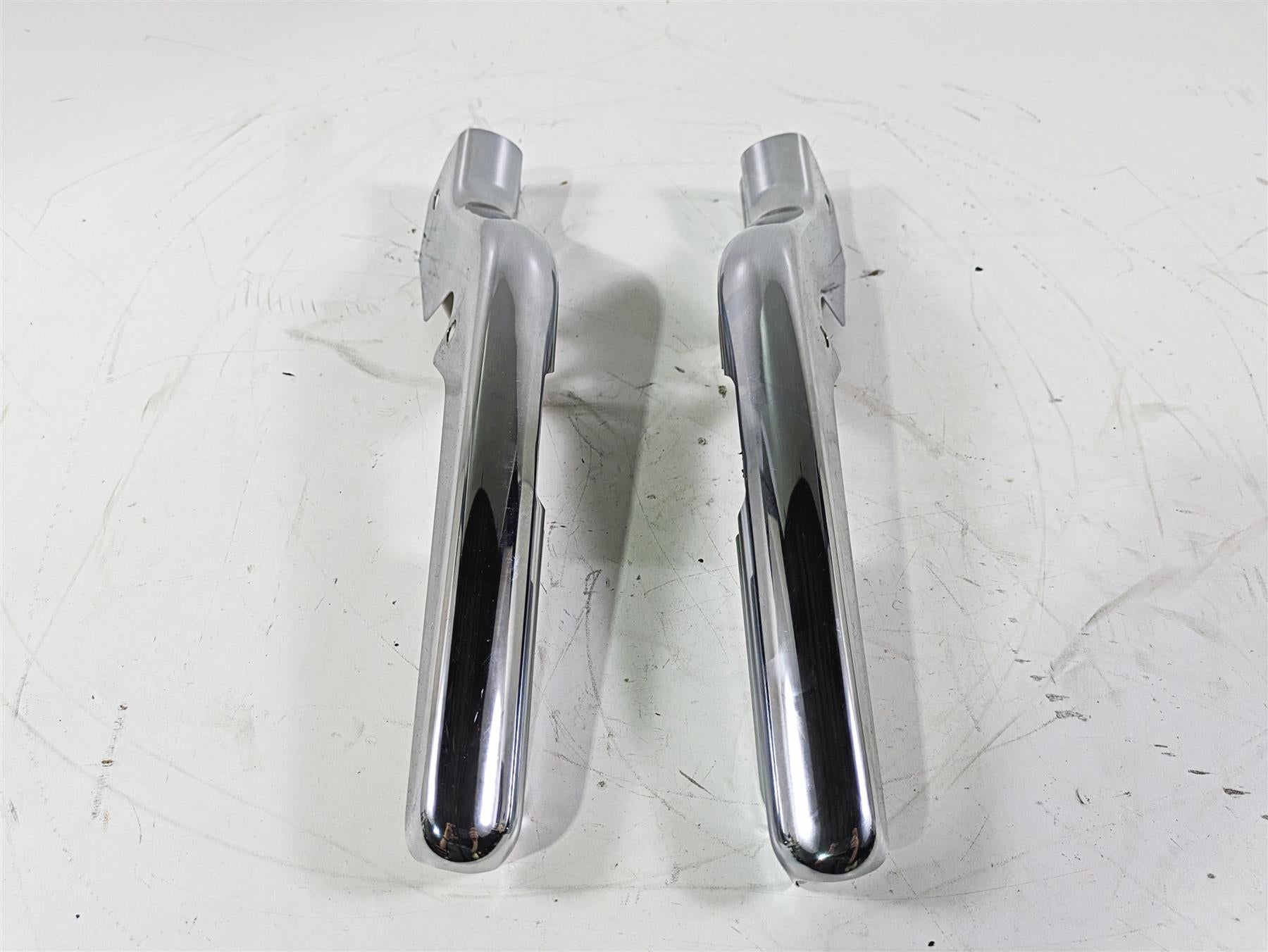 2008 Harley Touring FLHTCU E-Glide 105TH Rear Frame Chrome Strut Braces 47504-97 {{ shop.shopifyCountryName }} - Mototech271