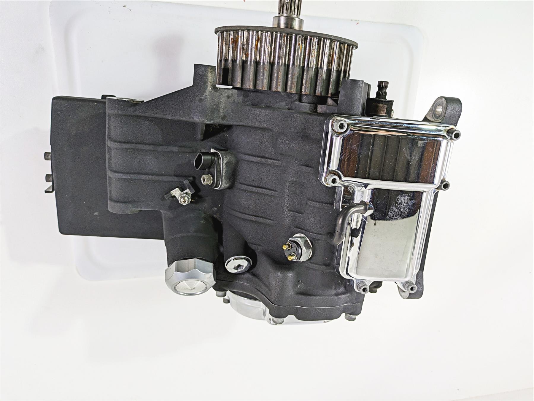 2010 Harley Touring FLHTK Electra Glide 6-Sp Transmission Gear Box 29k 33166-10A {{ shop.shopifyCountryName }} - Mototech271
