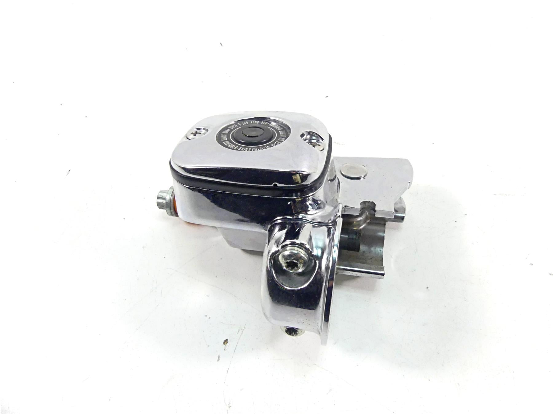 2005 Harley VRSCSE CVO V-Rod Front 11/16" Chrome Brake Master Cylinder 45298-99B {{ shop.shopifyCountryName }} - Mototech271