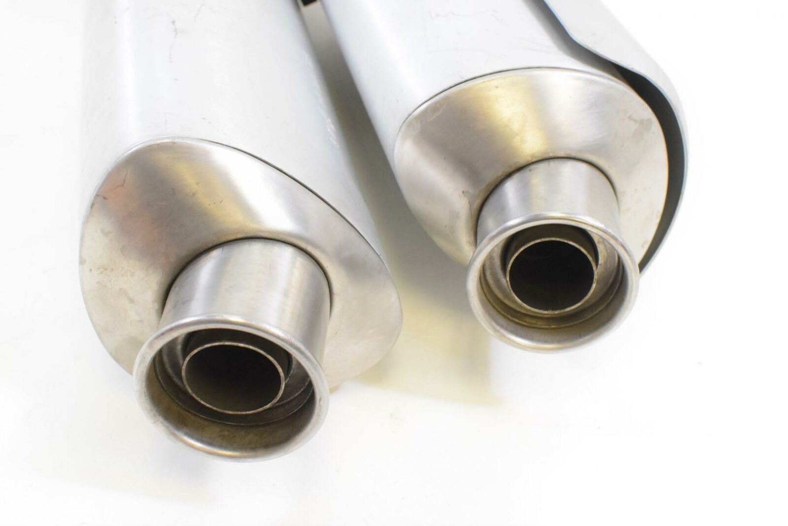 2006 Ducati Monster S2R 1000 Termignoni Exhaust Pipe Muffler Silencer 57310776A {{ shop.shopifyCountryName }} - Mototech271