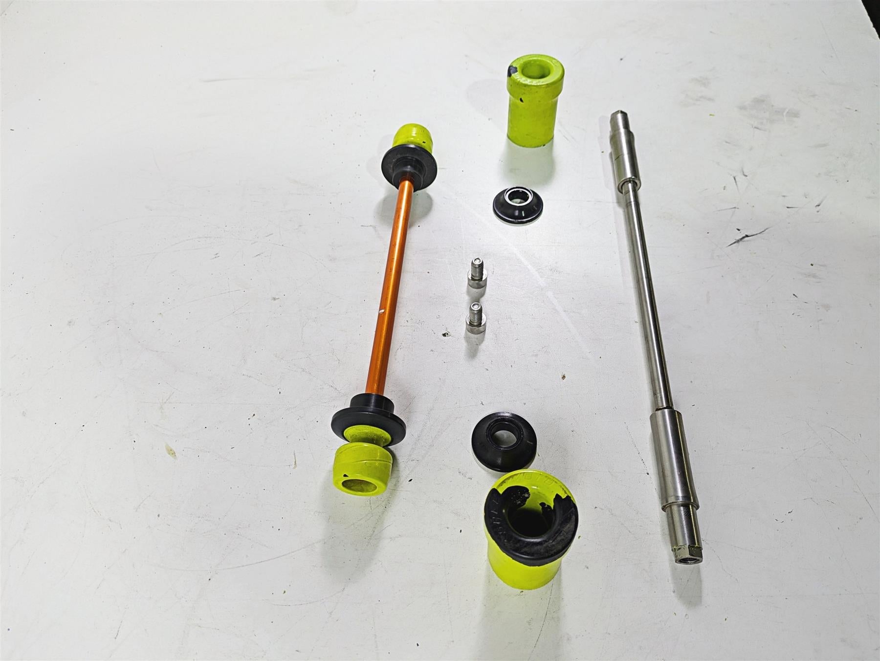 2013 Ducati Hyperstrada 821 Speedymoto Font Wheel & Frame Slider Kit {{ shop.shopifyCountryName }} - Mototech271