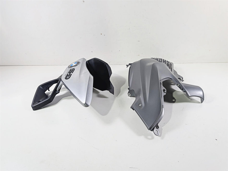 2016 BMW R1200 GS K50 Left Tank Side Main Fairing Emblem Set 46638533679 {{ shop.shopifyCountryName }} - Mototech271