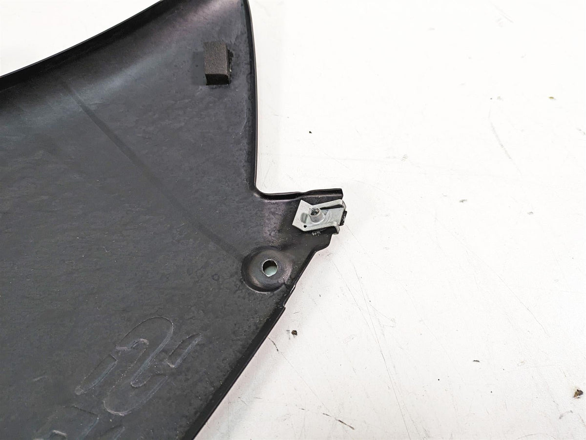 2007 BMW R1200GS K255 Adv Between Leg Side Cover Set 46637698234 46637727269 {{ shop.shopifyCountryName }} - Mototech271