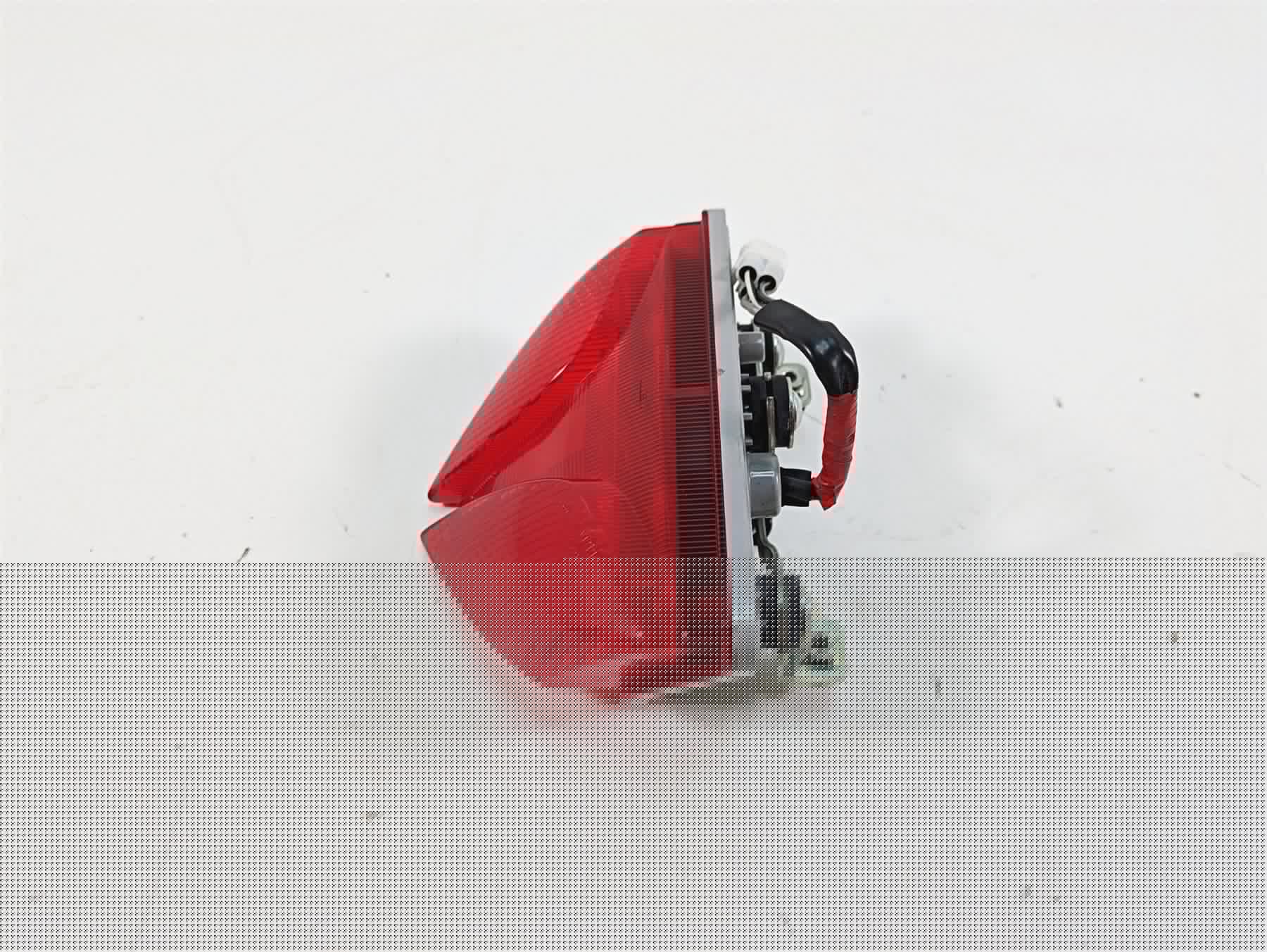 2022 Suzuki GSXR 750 Taillight Tail Light Stop Brake 35710-14JA1 {{ shop.shopifyCountryName }} - Mototech271
