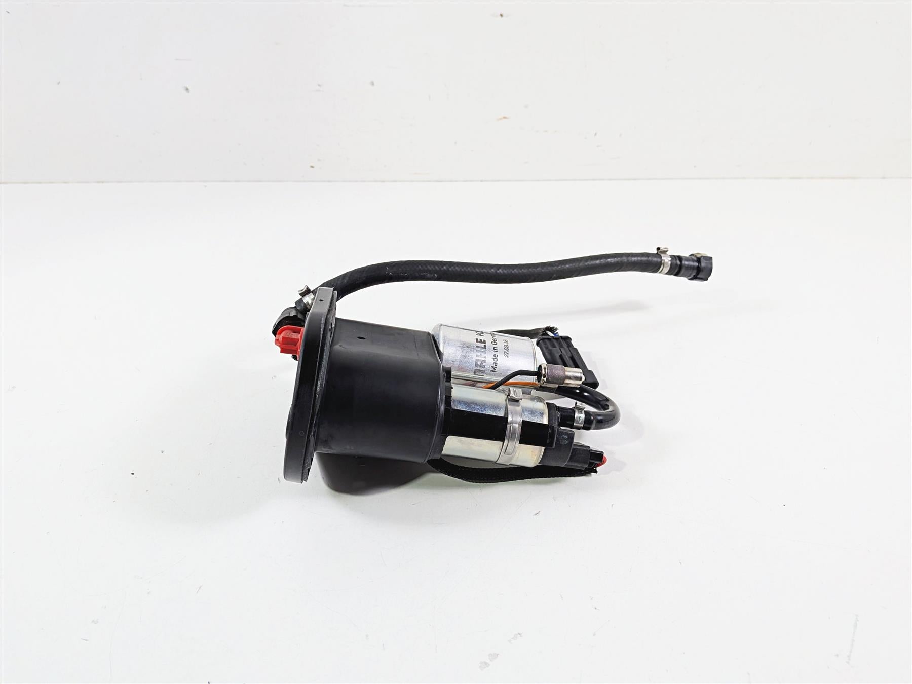 2018 Aprilia RSV4 RR Fuel Gas Petrol Pump -Tested B043925 {{ shop.shopifyCountryName }} - Mototech271
