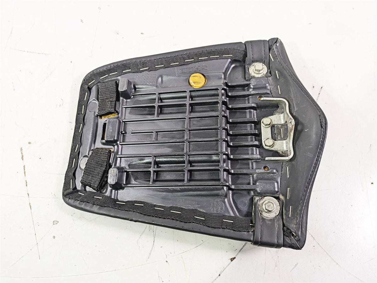 2012 Triumph Daytona 675 Rear Passenger Pillion Seat Saddle T2306505 T2306410 {{ shop.shopifyCountryName }} - Mototech271