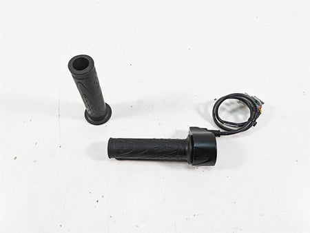 2017 Mv Agusta Dragster 800 Ride Fly By Wire Throttle Hand Grip 8A00B5444 {{ shop.shopifyCountryName }} - Mototech271