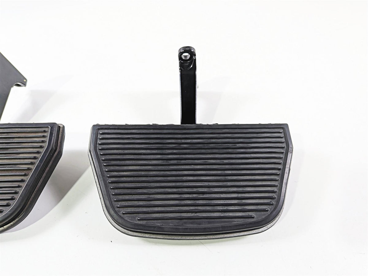 2014 Harley Touring FLHTK Electra Glide Rear Passenger Floor Board Set 52719-10-Mototech271