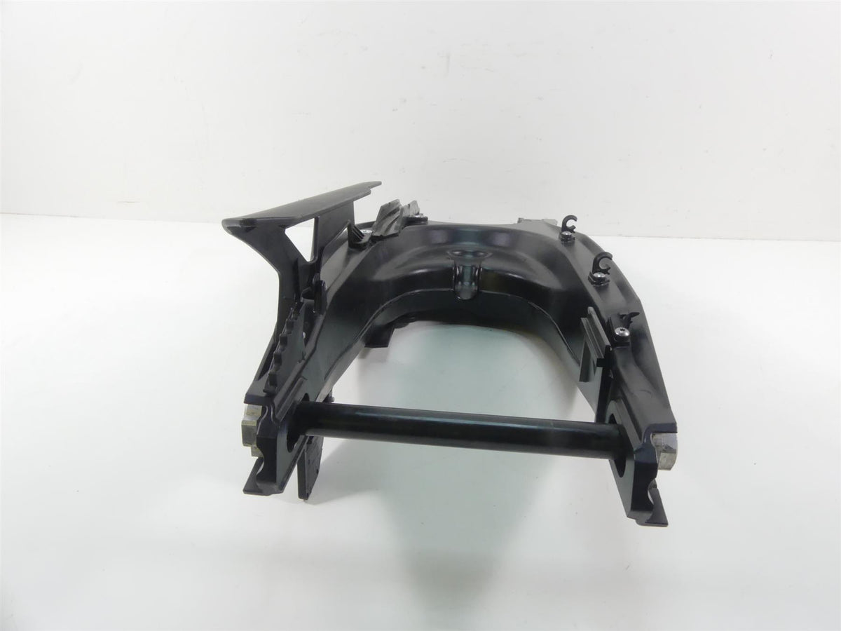 2019 KTM 1290R Super Adventure Swingarm & 25mm Axle & Pivot Bolt 6040403004433 {{ shop.shopifyCountryName }} - Mototech271
