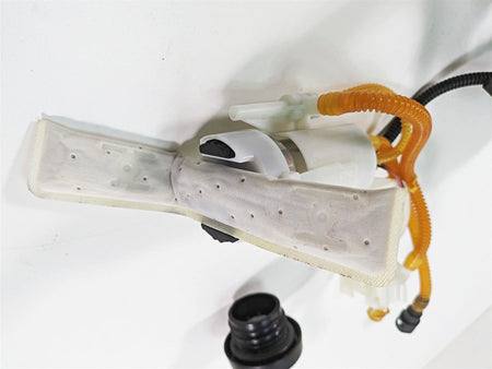 2013 Harley Touring FLHX Street Glide Fuel Gas Petrol Pump 62908-08 75069-08C {{ shop.shopifyCountryName }} - Mototech271