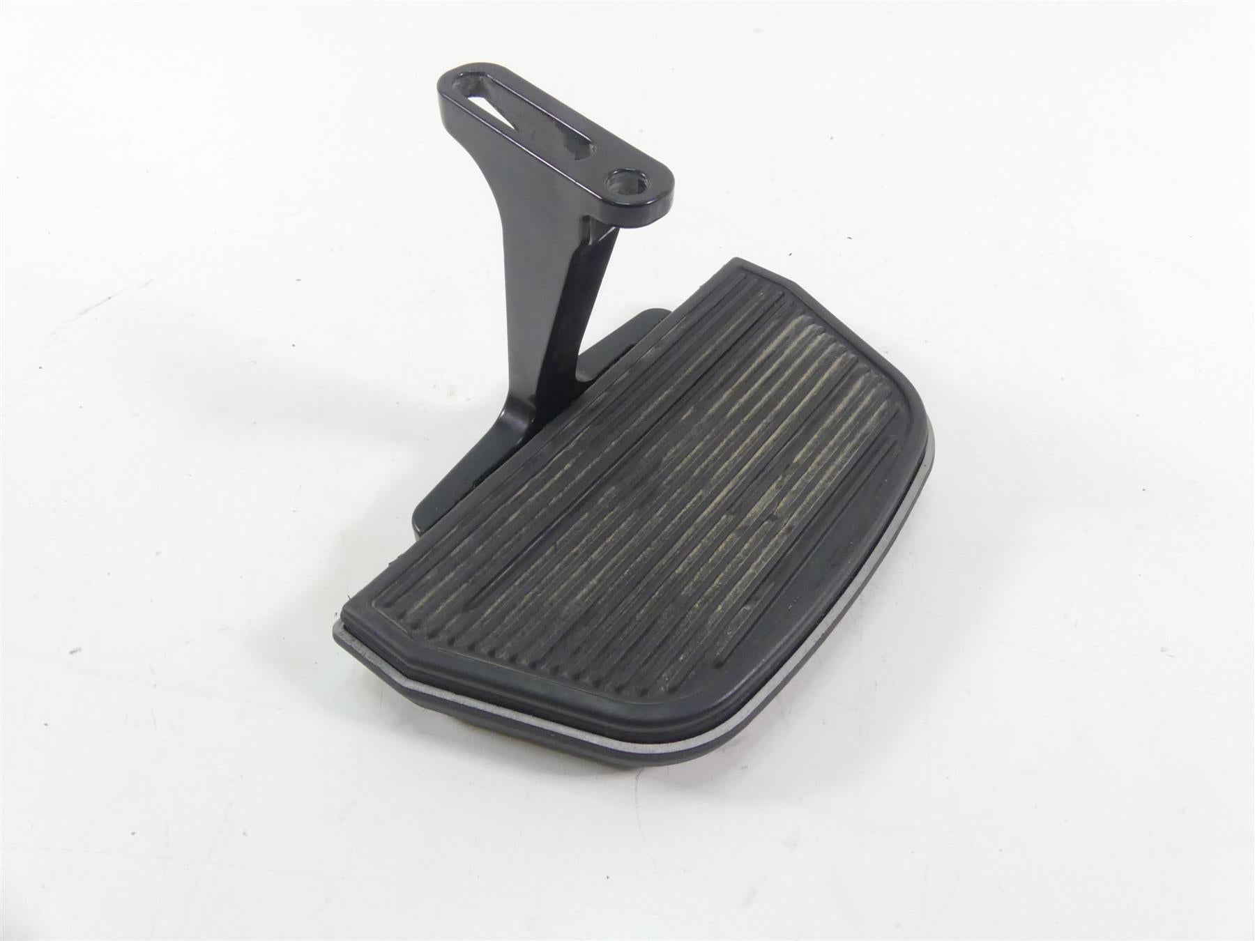 2014 Harley Touring FLHTK Electra Glide Rear Passenger Floor Board 52719-10 {{ shop.shopifyCountryName }} - Mototech271