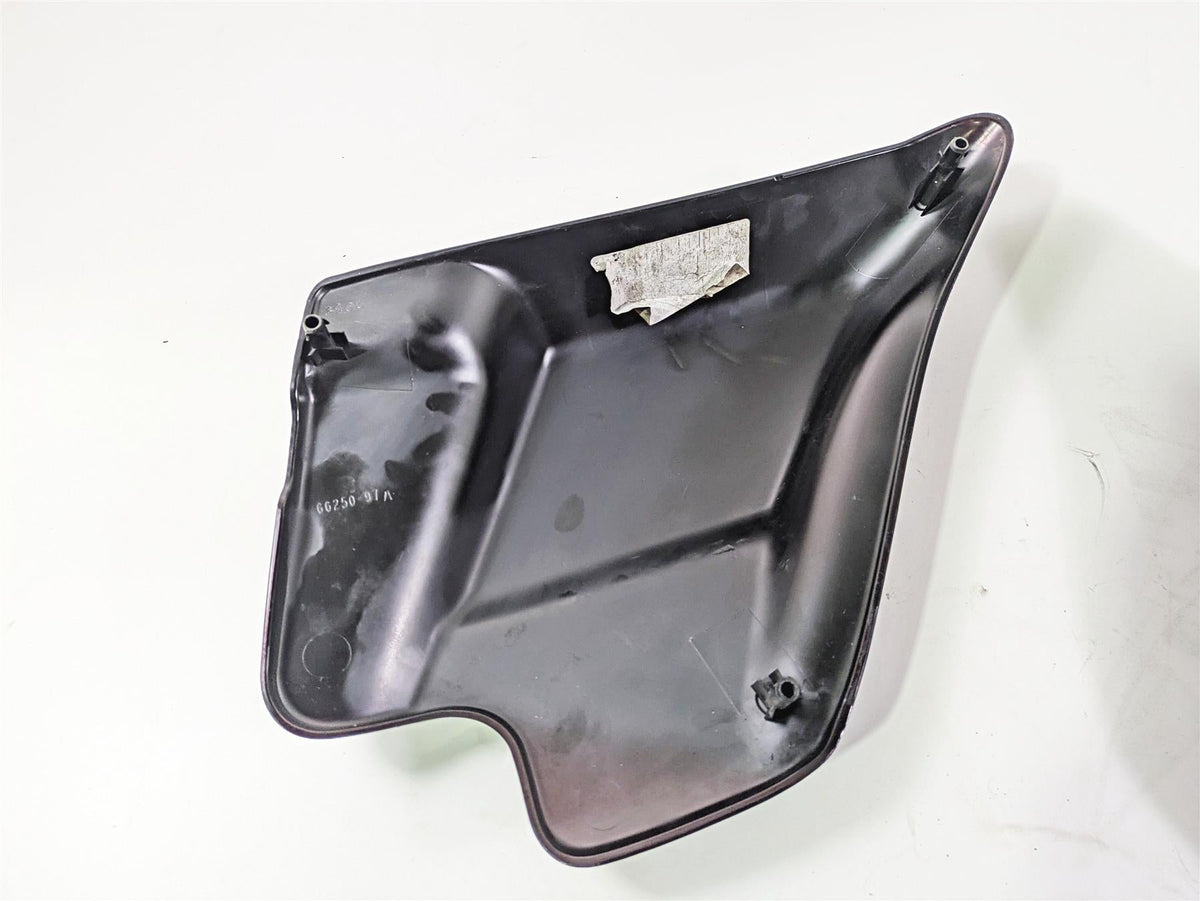 2005 Harley Touring FLHRI Road King Side Cover Fairing Set 66619-97A 66670-97A {{ shop.shopifyCountryName }} - Mototech271
