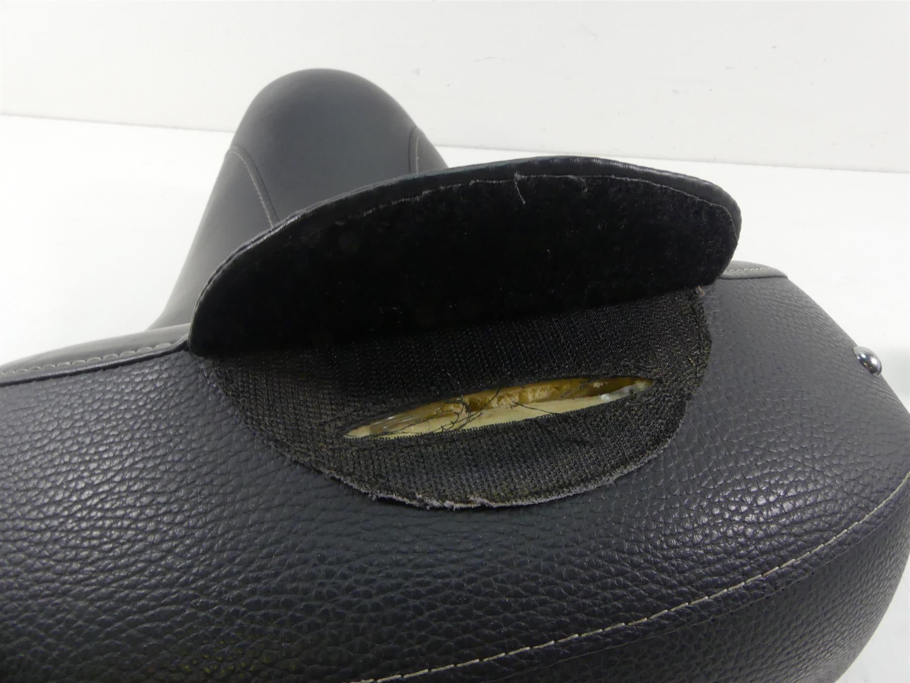 2016 Indian Chief Dark Horse Studded Front Rider Driver Seat Saddle 2686412 {{ shop.shopifyCountryName }} - Mototech271