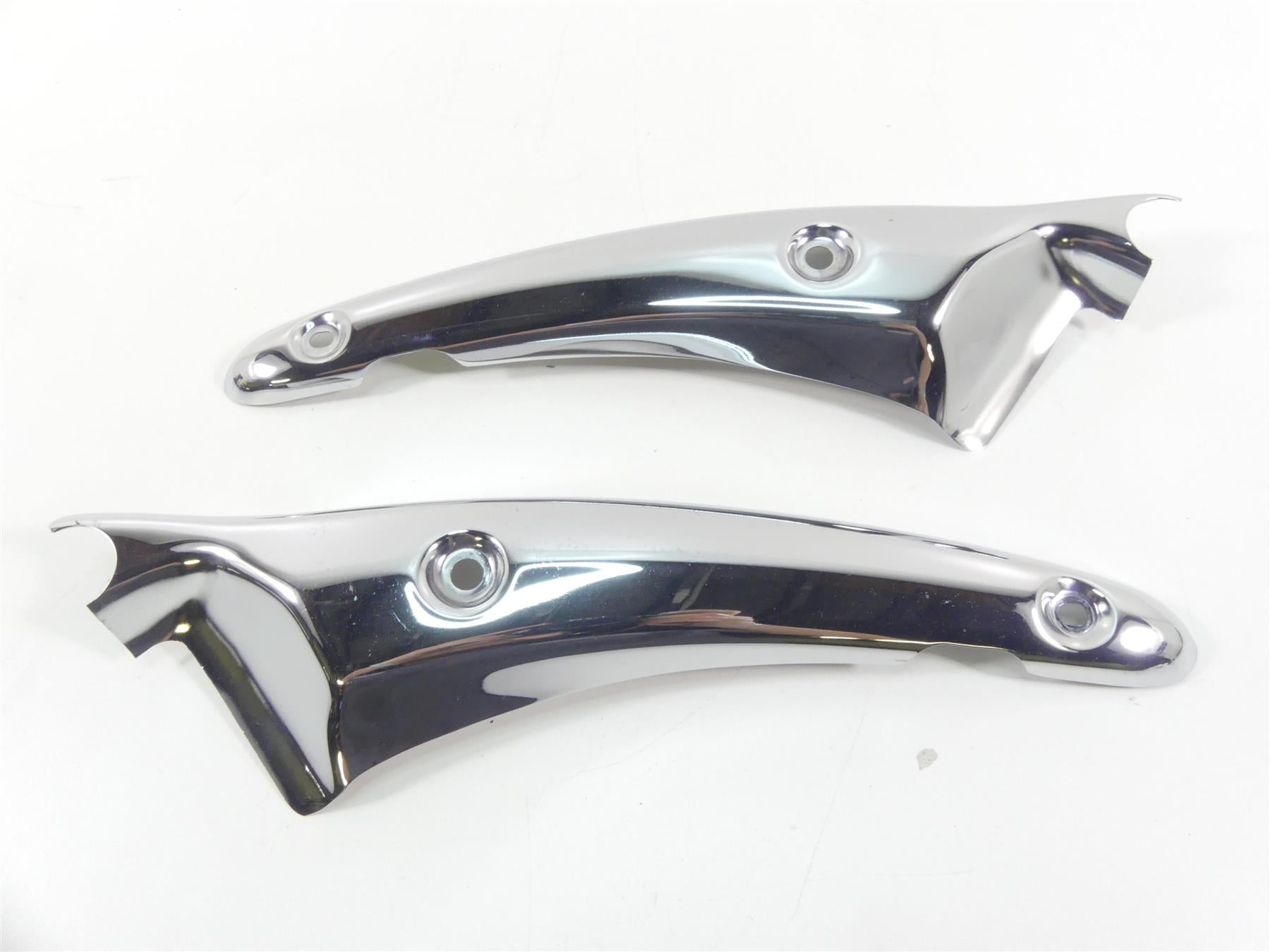 2013 Triumph Rocket 3 Touring Rear Fender Chrome Braces Struts T2306014 T2306024