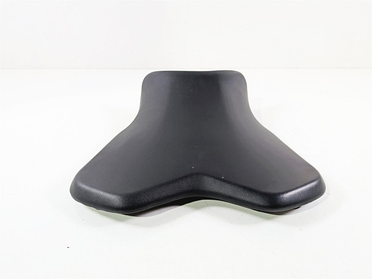 2024 Yamaha YZF R1 RN65 Front Rider Driver Saddle Seat 2CR-24710-01-00 {{ shop.shopifyCountryName }} - Mototech271