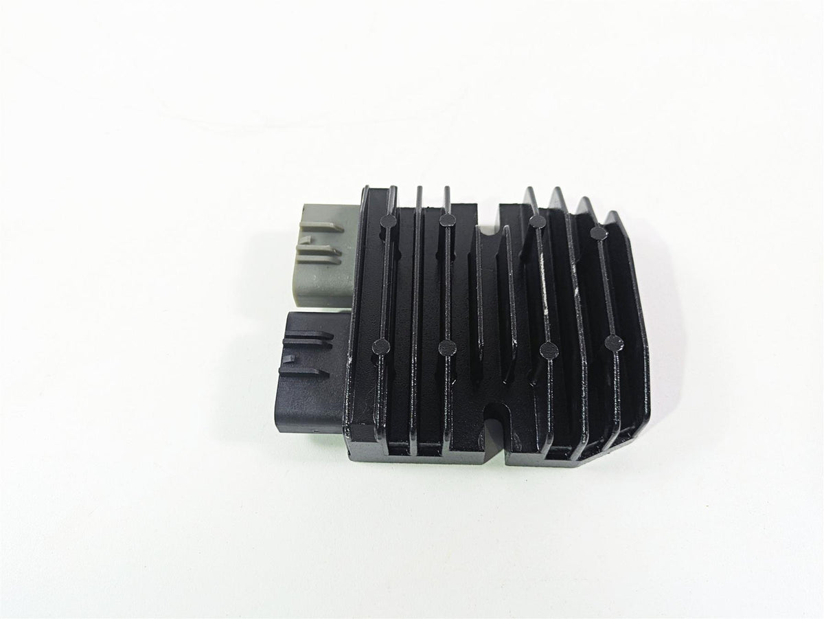 2016 Kawasaki ZX10R Ninja Rectifier Voltage Regulator 21066-0748 {{ shop.shopifyCountryName }} - Mototech271