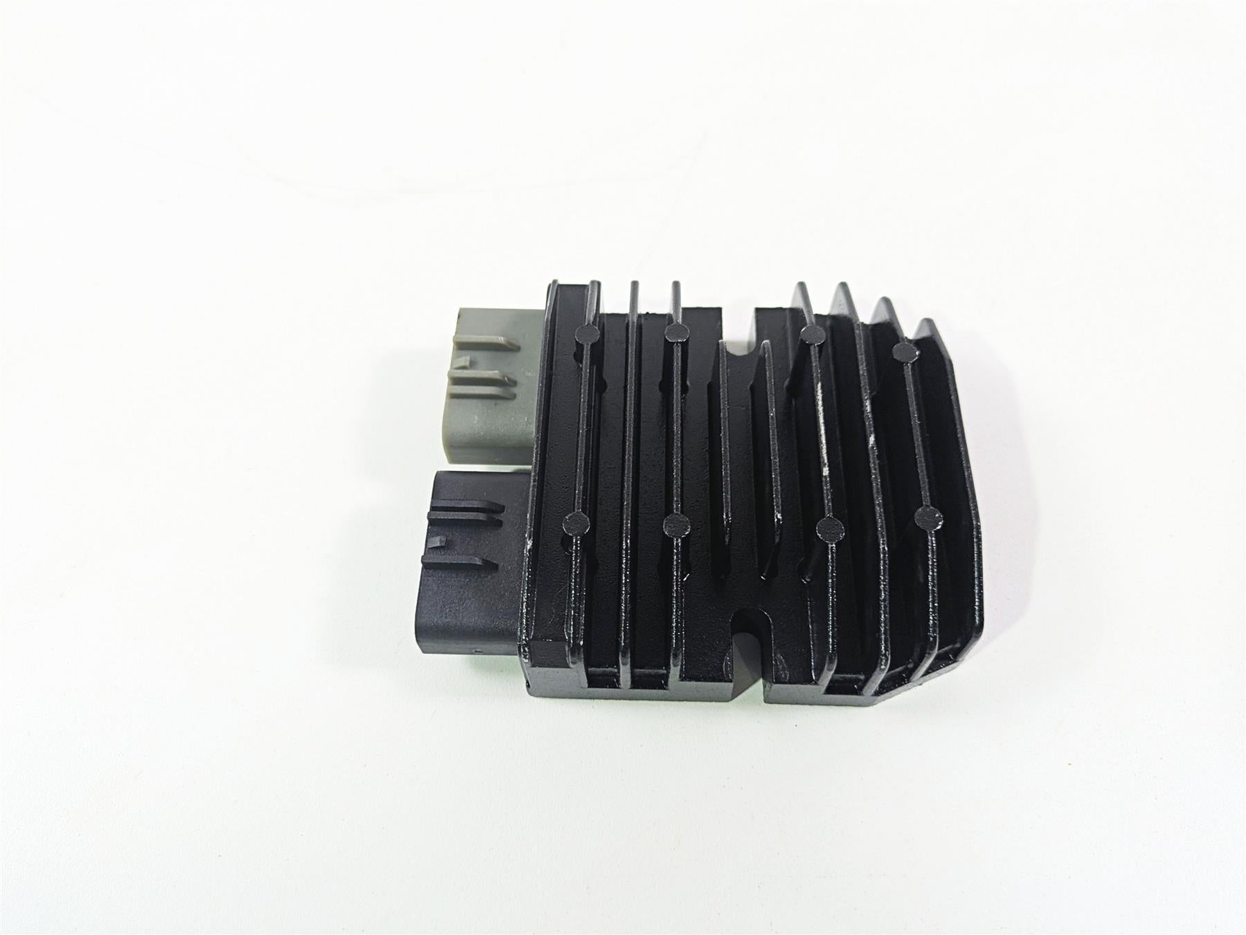 2016 Kawasaki ZX10R Ninja Rectifier Voltage Regulator 21066-0748 {{ shop.shopifyCountryName }} - Mototech271