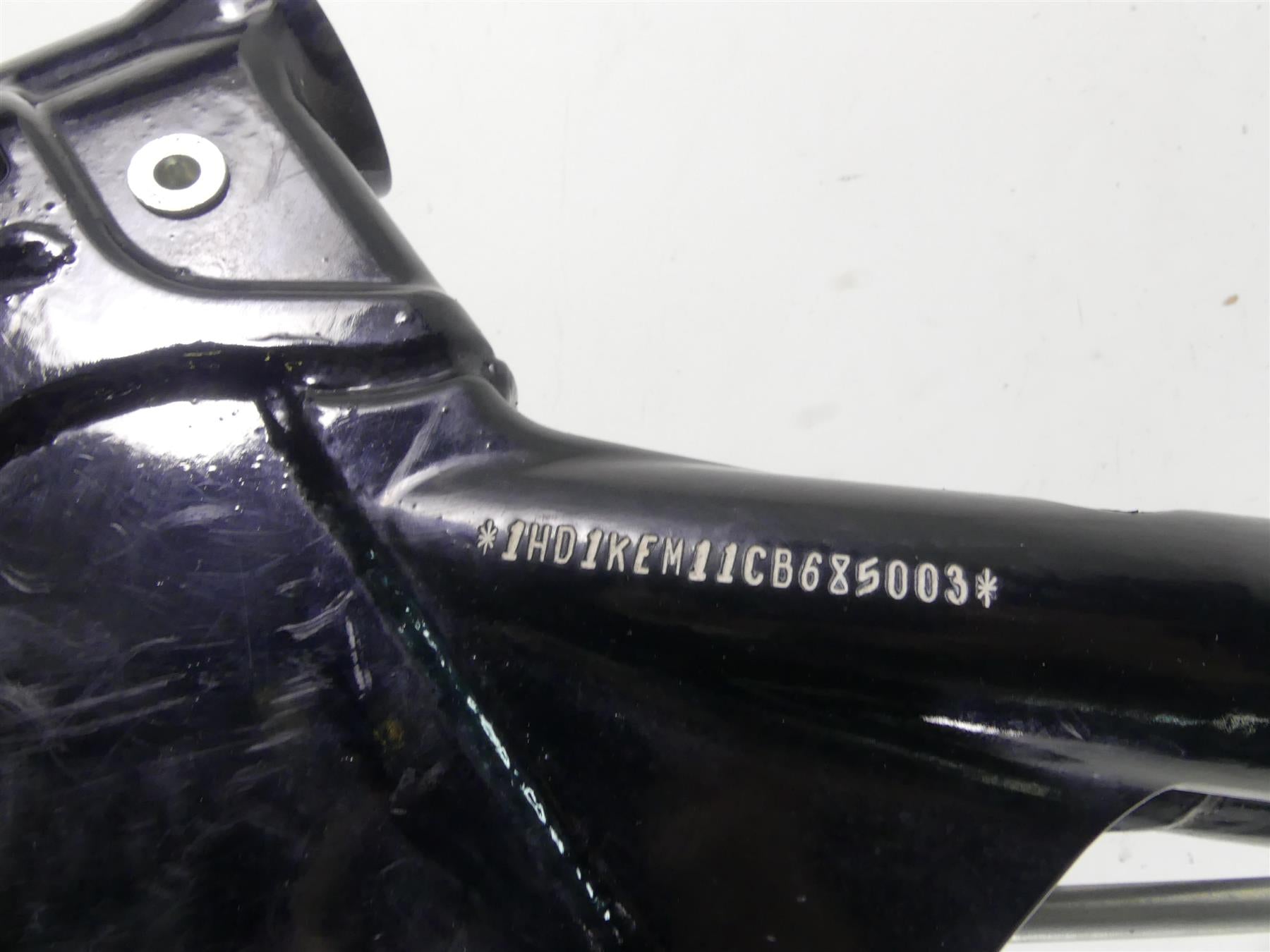 2012 Harley Touring FLHTK Electra Glide Straight Main Frame Chassis With Texas Salvage Title 47900-11BHP {{ shop.shopifyCountryName }} - Mototech271