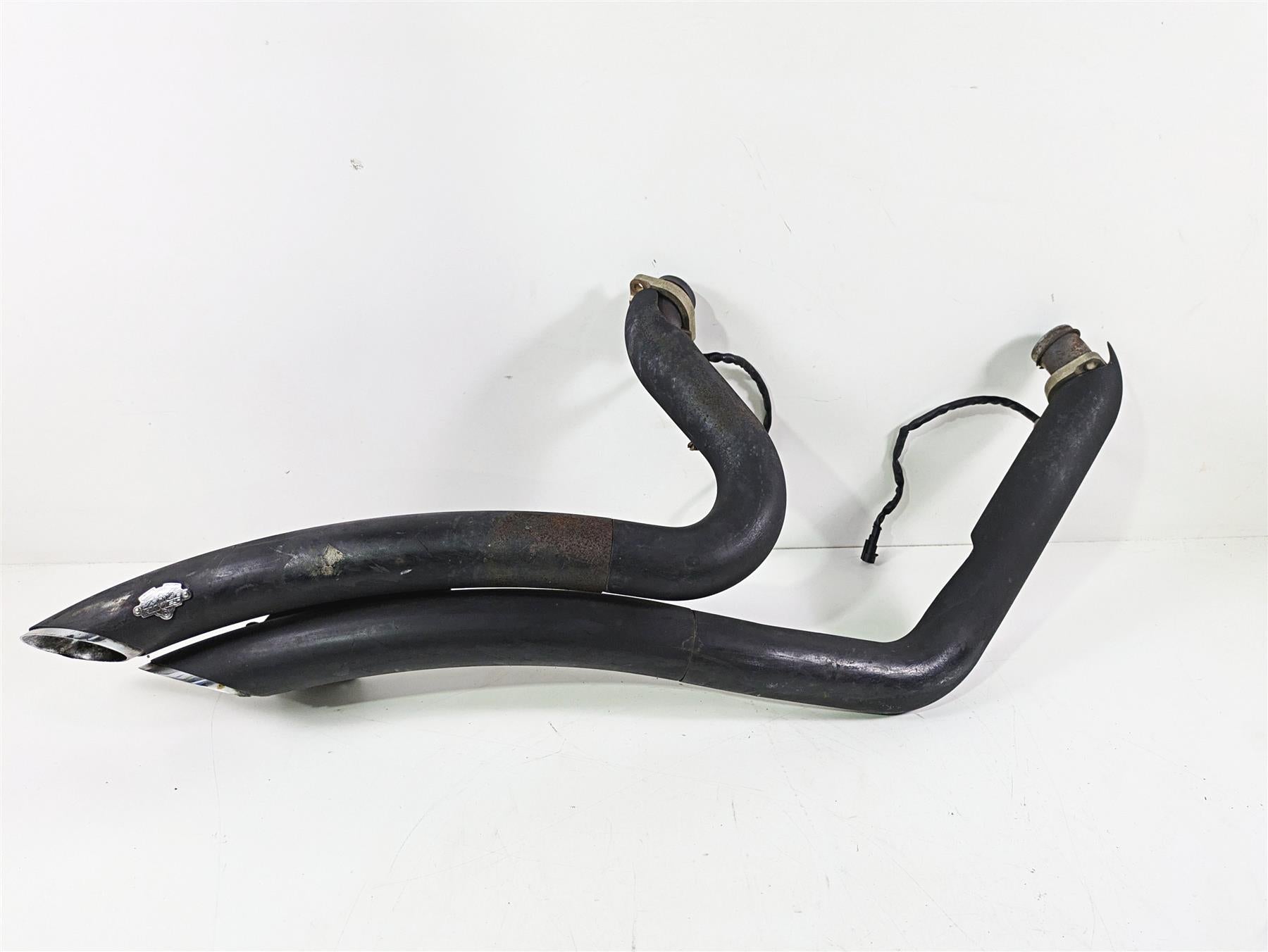 2008 Harley FLSTSB Cross Bones Vance Hines Radius Exhaust Pipe System 26029 | Mototech271