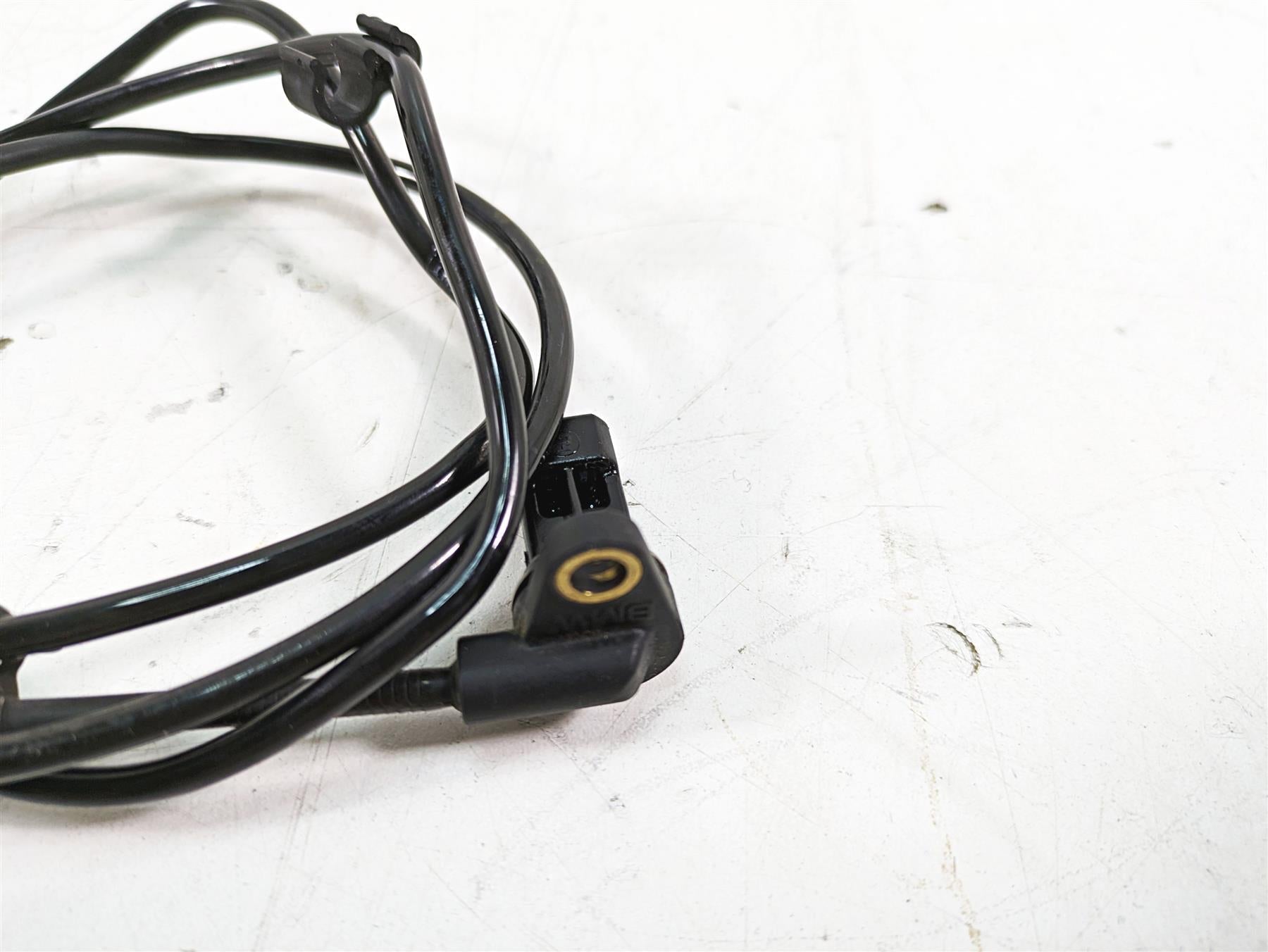 2007 BMW R1200GS K255 Adv Rear Wheel Speed Sensor 34527677824 {{ shop.shopifyCountryName }} - Mototech271